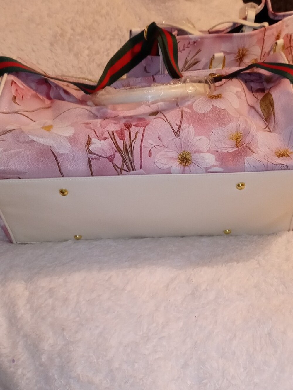 GUCCIDesigner Pink Floral Tote & Duffle Set - Picture 9 of 12